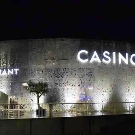 Loggia Vue Port Confort Et Design Proche