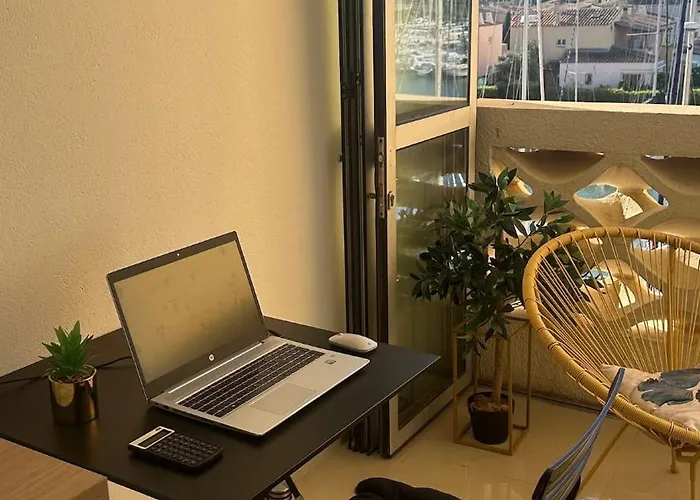 Loggia Vue Port Confort Et Design Proche *