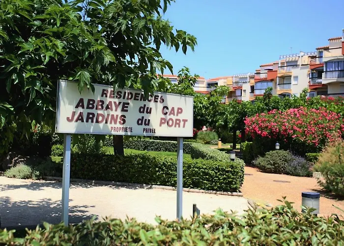 Loggia Vue Port Confort Et Design Proche Agde