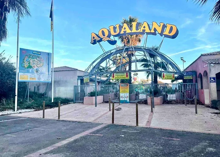 Apartment Loggia Vue Port Confort Et Design Proche